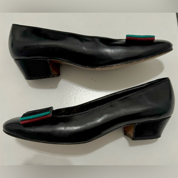 VINTAGE Italian Genuine Leather Black Pumps, Size 7 1/2 (38) - Picture 9 of 11